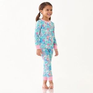 Lilly pulitzer and pottery barn toddler girl pijamas